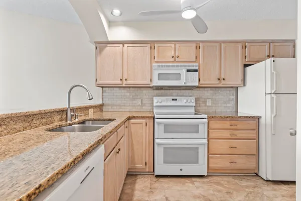 $219,900 | 4622 Greenbriar Drive, Unit G13, Little River, SC 29566