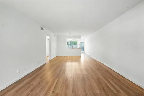 $2,000 | 2004 Granada Drive, Unit K2, Coconut Creek, FL 33066