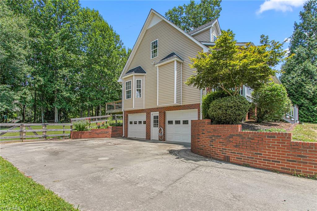 247 South Twin Hill Road Clemmons, NC 27012 - Photo 34 of 46