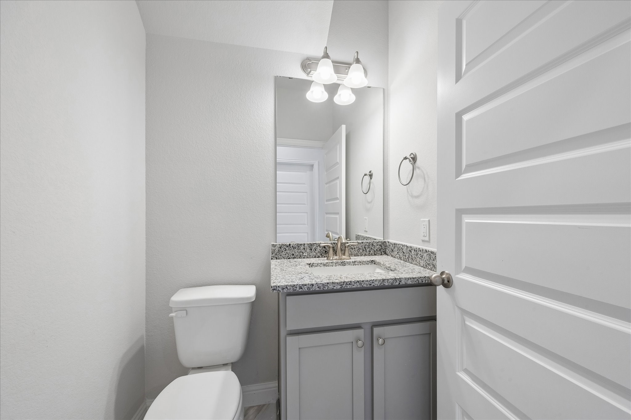 10 Greenbriar Loop Angleton, TX 77515 - Photo 8 of 15