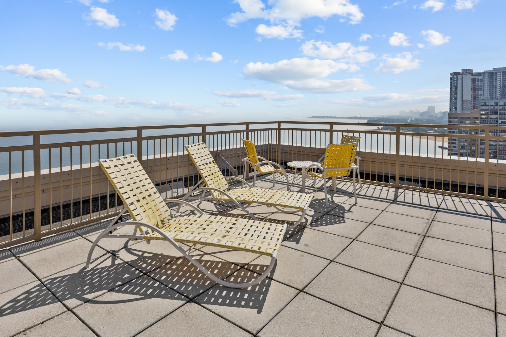 6301 North Sheridan Road, Unit 3A Chicago, IL 60660 - Photo 13 of 22