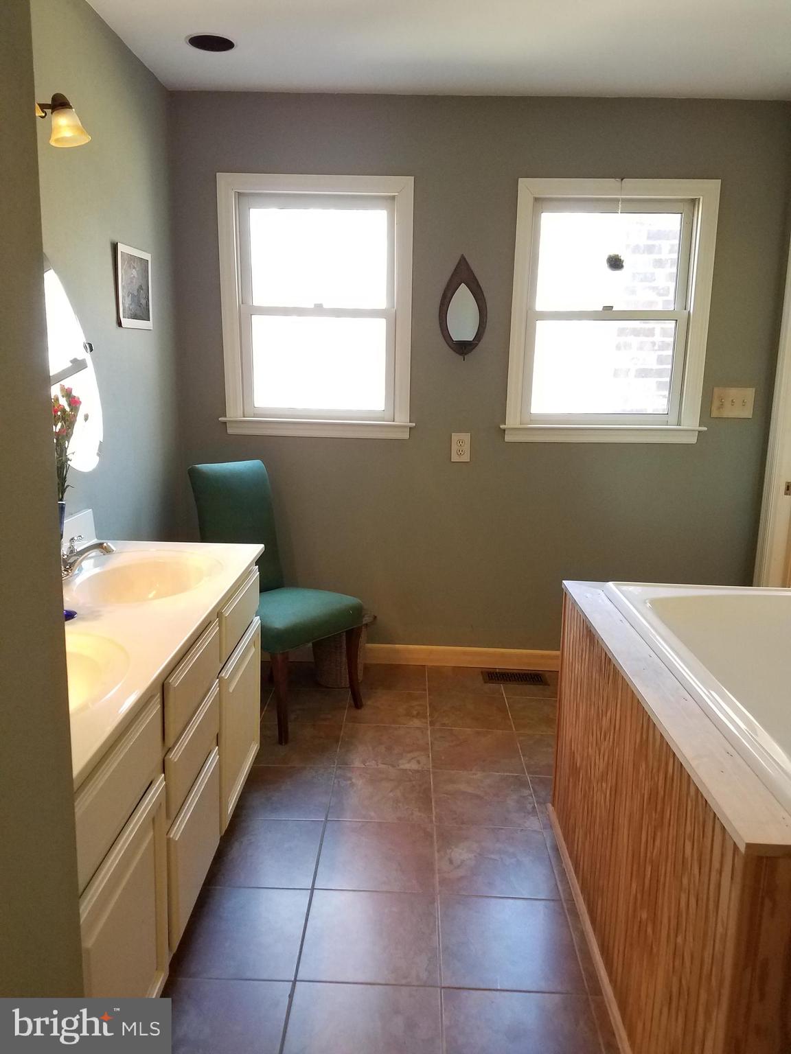 1351 Elverson Road Elverson, PA 19520 - Photo 29 of 61 Gallery Image 29