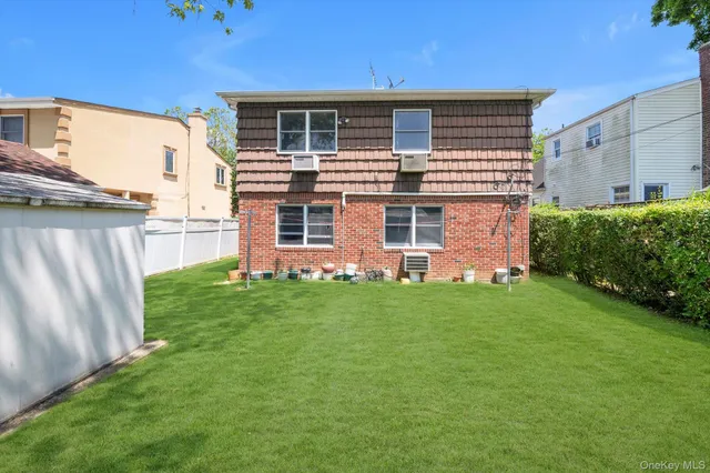 $1,199,000 | 78-30 270th Street | Floral Park