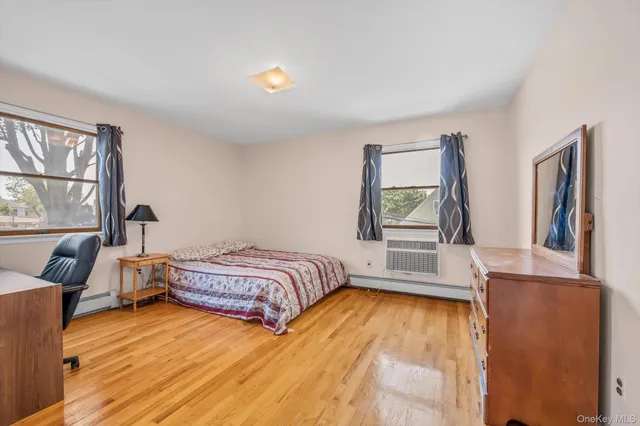 $1,199,000 | 78-30 270th Street | Floral Park