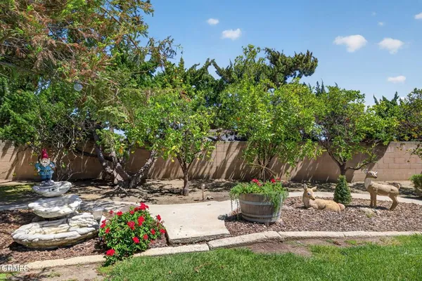 $1,049,000 | 860 Greensboro Road, Ventura, CA 93004