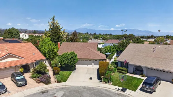 $1,049,000 | 860 Greensboro Road, Ventura, CA 93004