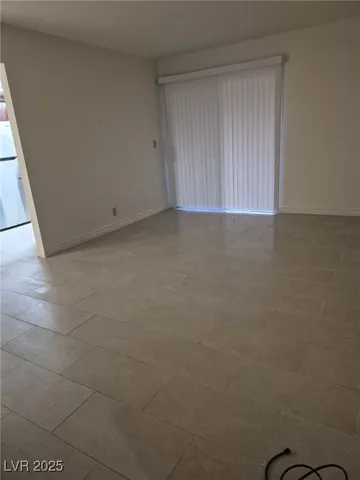 $1,025 | 4390 Sandy River Drive, Unit 9, Las Vegas, NV 89103