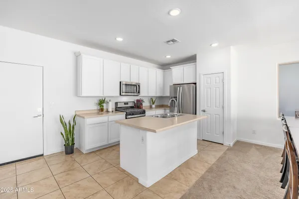$2,125 | 2019 North Marketside Avenue, Buckeye, AZ 85396