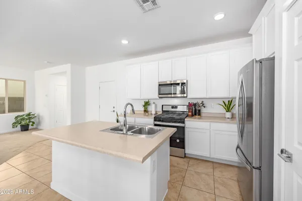 $2,275 | 2019 North Marketside Avenue, Buckeye, AZ 85396