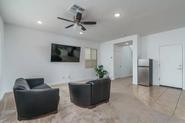 $2,125 | 2019 North Marketside Avenue, Buckeye, AZ 85396