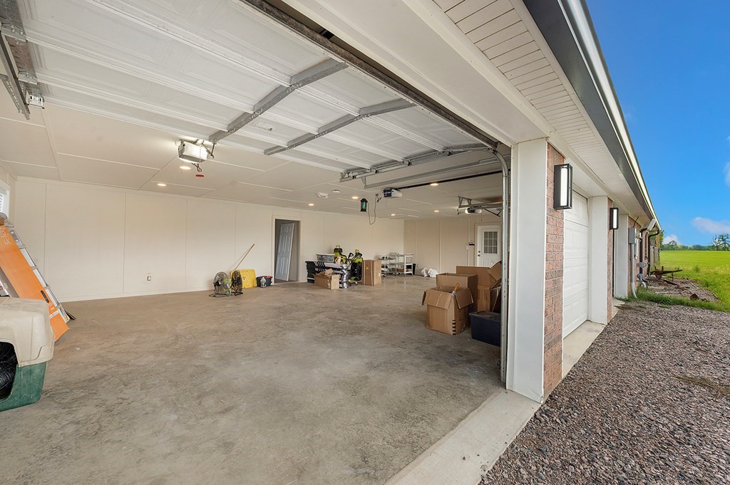 11265 Highway 7 Center, TX 75935 - Photo 34 of 41