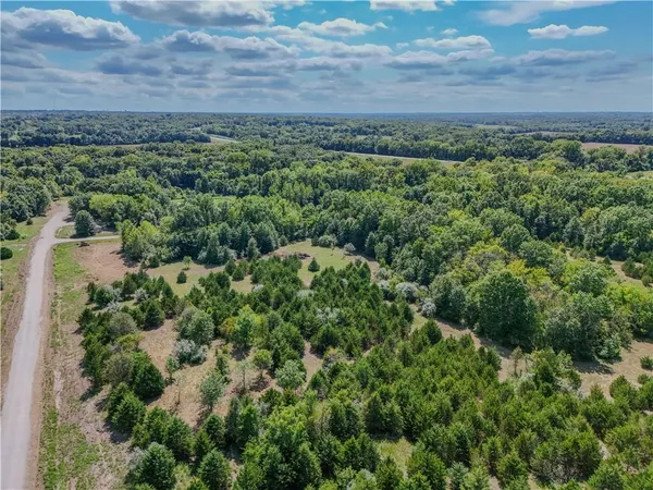 $59,900 | Lot 40 Northeast 51st Road, Warrensburg, MO 64093