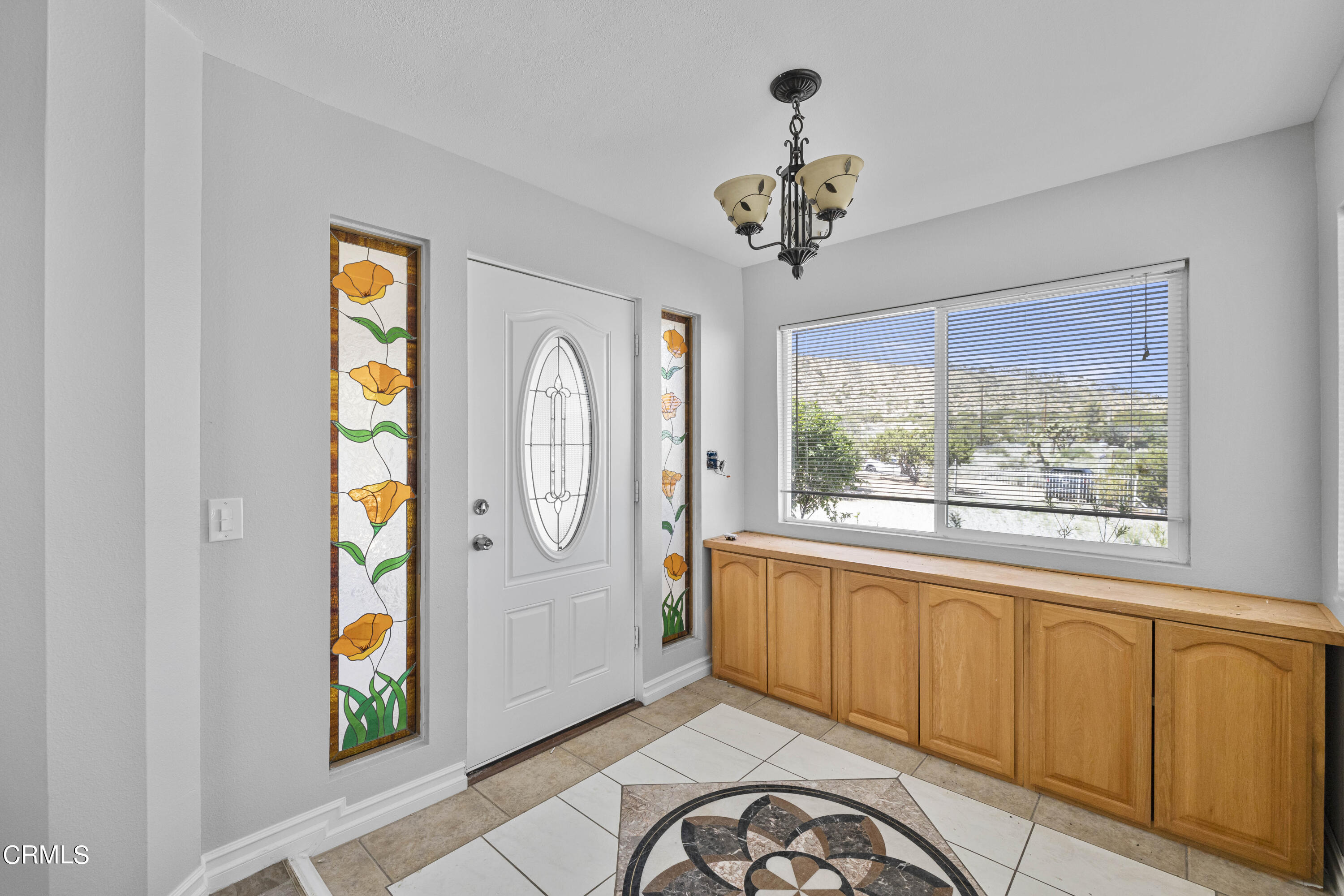 728 Nielson Road Pinon Hills, CA 92372 - Photo 5 of 50 a view of a livingroom with a window