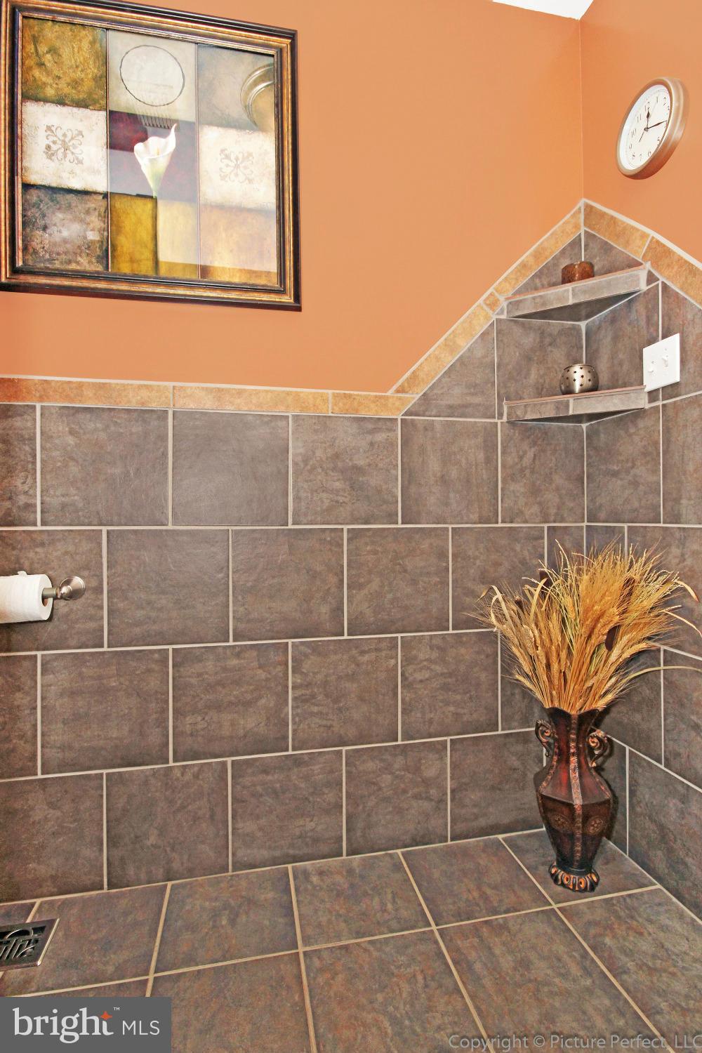 4932 Old Bartholows Road Mount Airy, MD 21771 - Photo 17 of 30 Bath