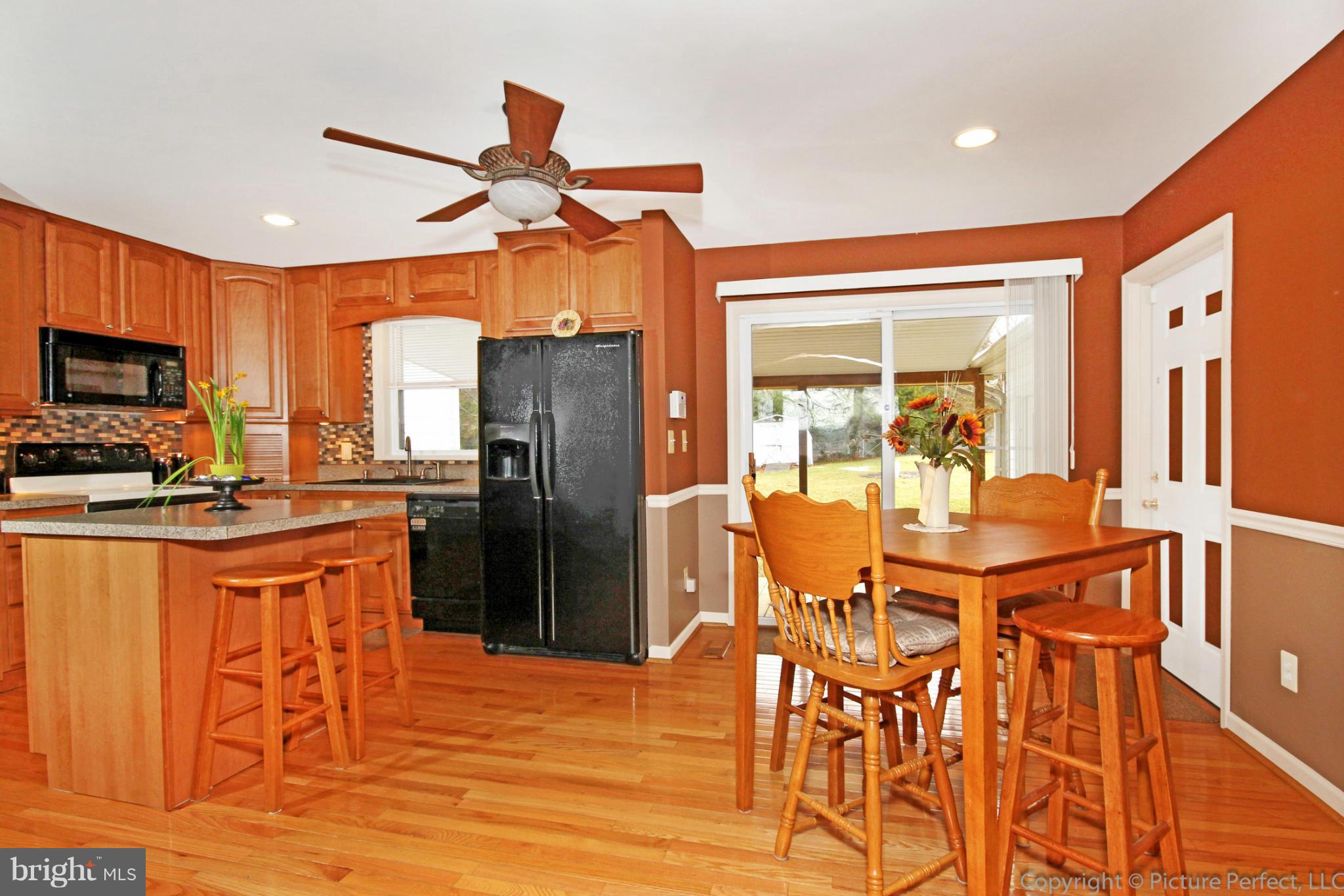 4932 Old Bartholows Road Mount Airy, MD 21771 - Photo 8 of 30 Kitchen