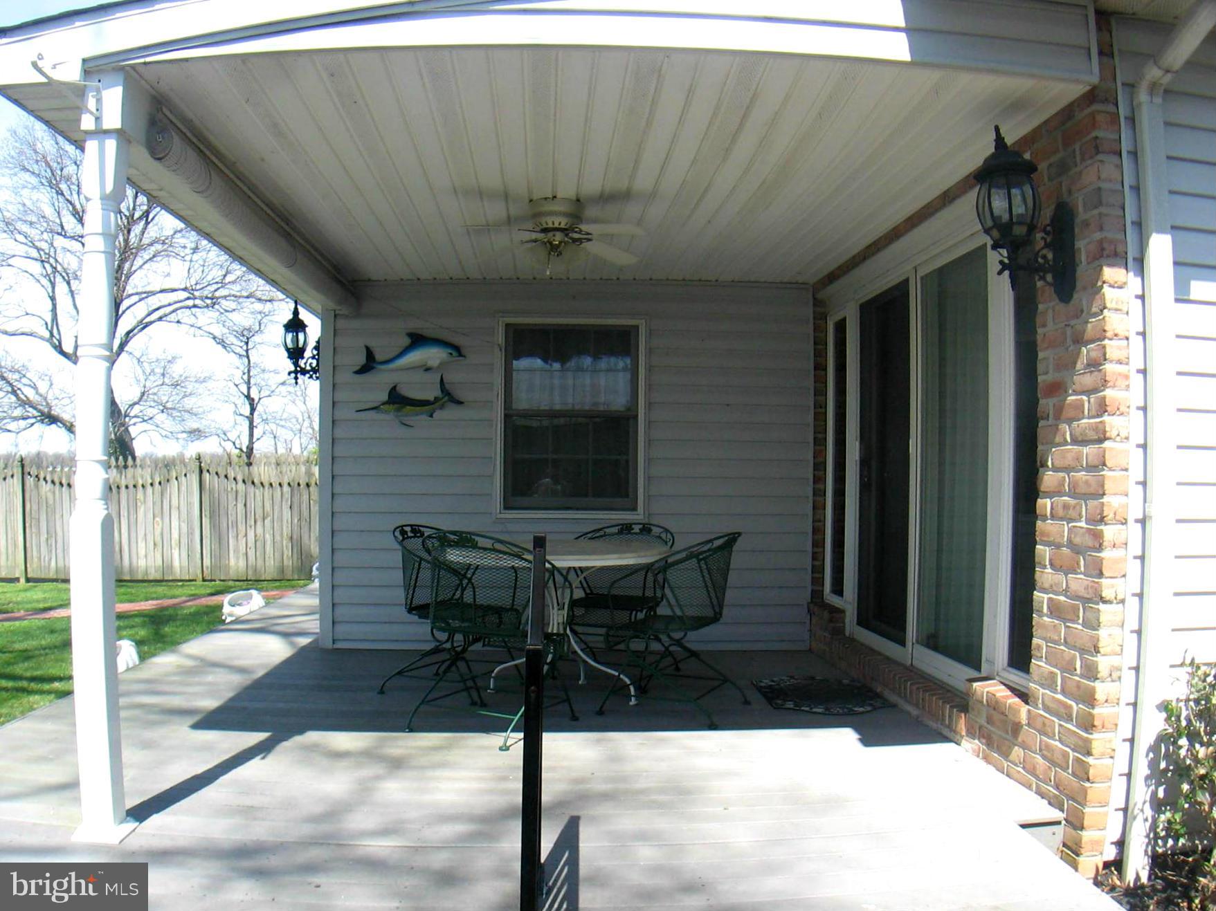 1220 East Riverside Avenue Baltimore, MD 21221 - Photo 3 of 30 View