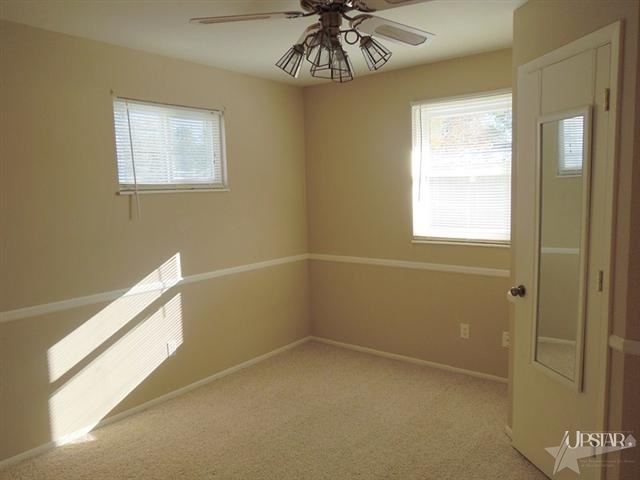 3012 Hobson Road Fort Wayne, IN 46805 - Photo 8 of 15 Gallery Image 8
