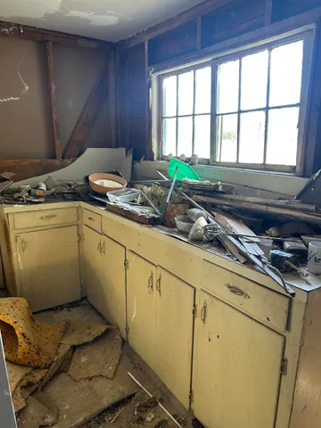 $115,000 | 1381 County Rd S-45-455, Kingstree, SC 29556