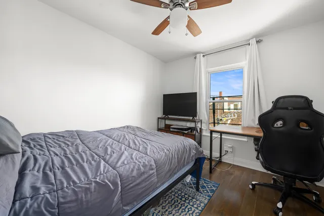 $299,000 | 1322 West Huron Street, Unit 4N, Chicago, IL 60642