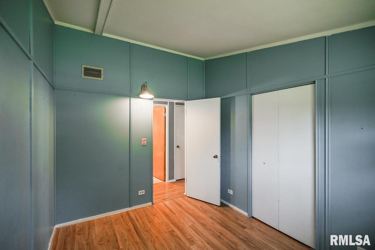 5327 West Cisna Road Peoria, IL 61607 - Photo 25 of 62 Gallery Image 25