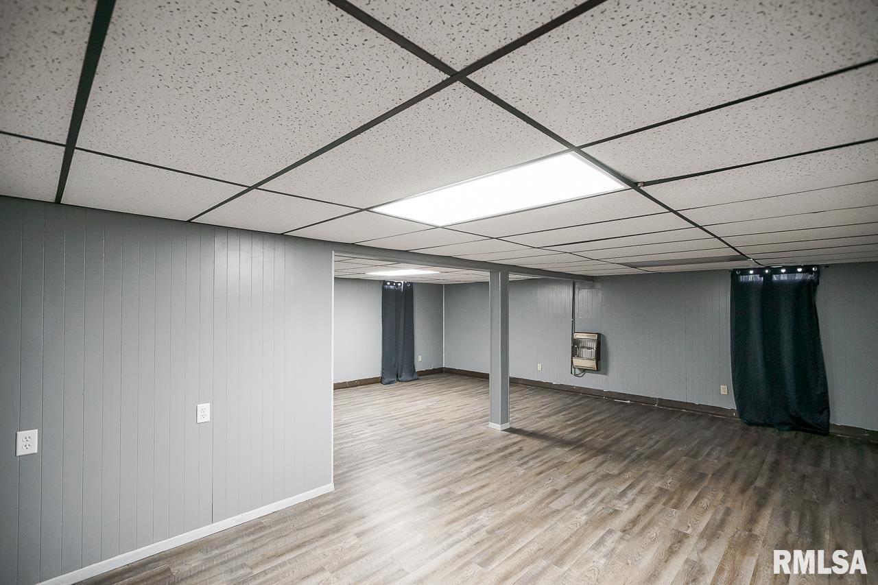 5327 West Cisna Road Peoria, IL 61607 - Photo 40 of 62 Gallery Image 40