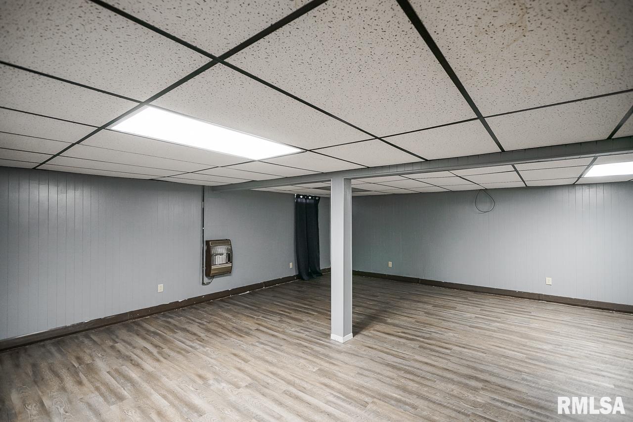 5327 West Cisna Road Peoria, IL 61607 - Photo 43 of 62 Gallery Image 43