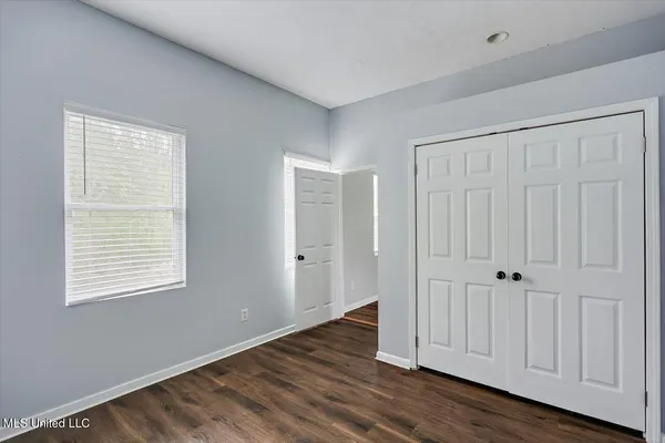 $278,000 | 2039 South Ridge Road, Byram, MS 39272