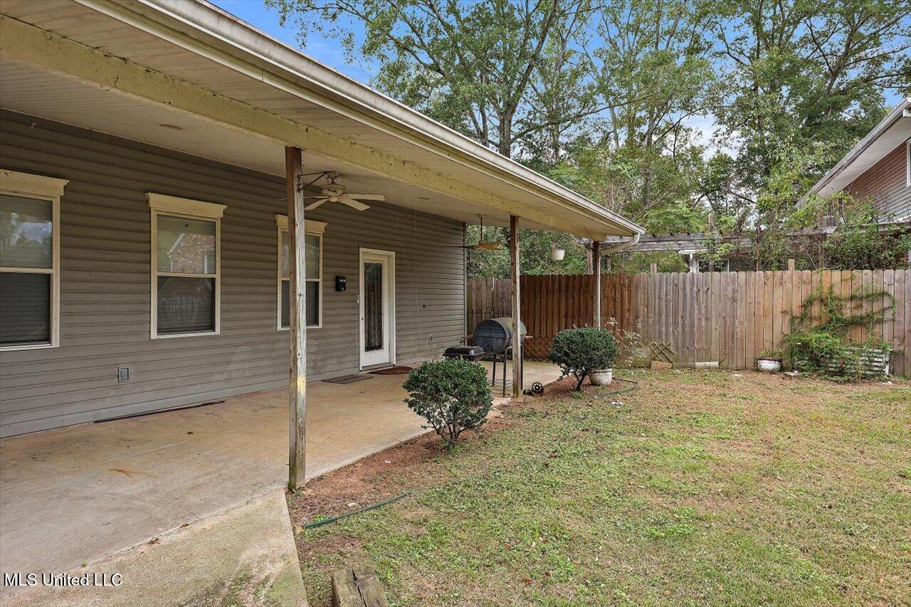 2039 South Ridge Road Byram, MS 39272 - Photo 9 of 26 04-2039 S Ridge Rd