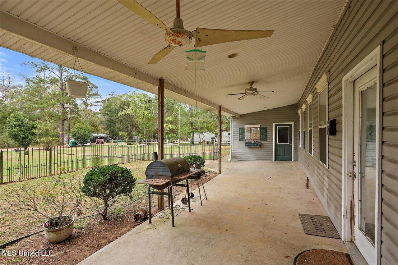 2039 South Ridge Road Byram, MS 39272 - Photo 10 of 26 05-2039 S Ridge Rd