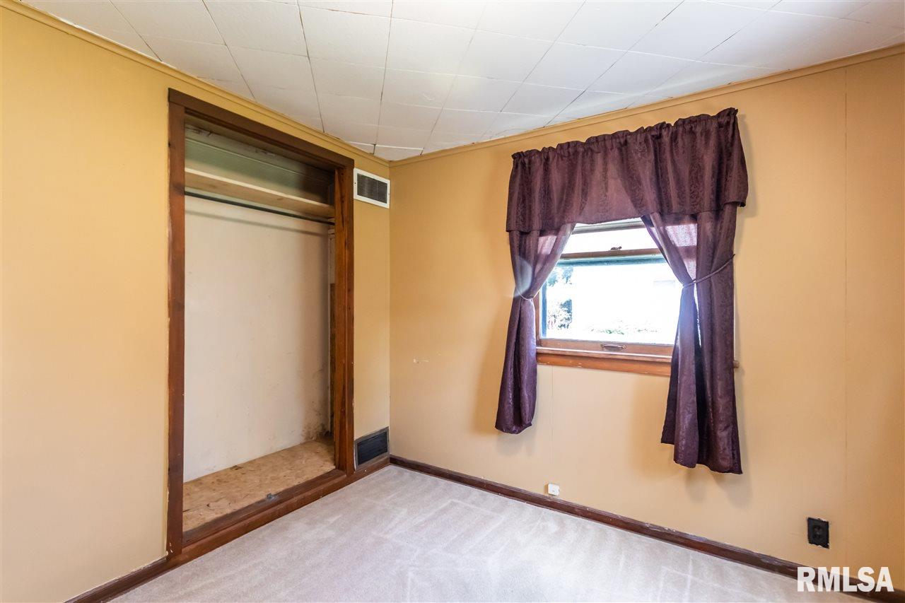210 South Locust Street Lacon, IL 61540 - Photo 14 of 21 Gallery Image 14