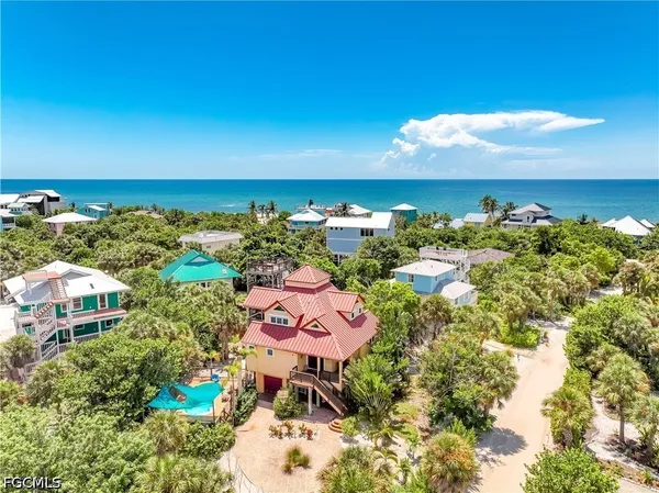 $1,395,000 | 4541 Conch Shell Drive, Captiva, FL 33924
