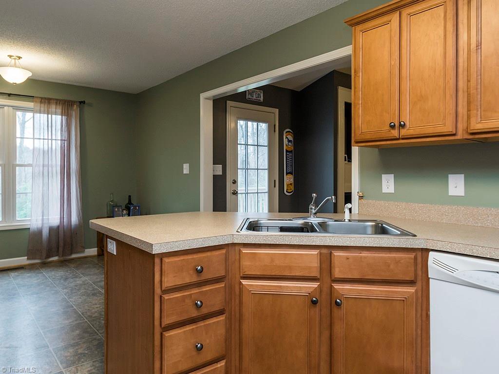 2547 Farrell Road Mebane, NC 27302 - Photo 11 of 24 Gallery Image 11