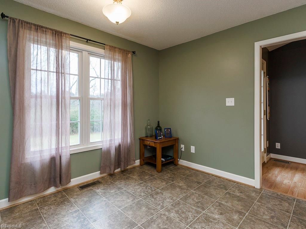 2547 Farrell Road Mebane, NC 27302 - Photo 9 of 24 Gallery Image 9