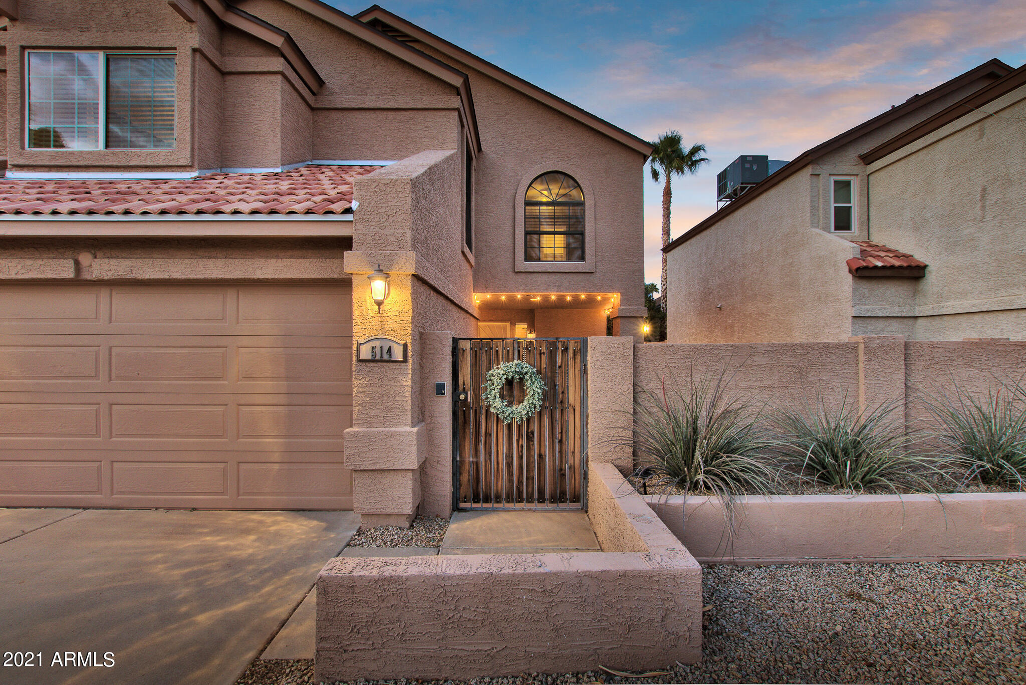 514 East Utopia Road Phoenix, AZ 85024 - Photo 3 of 47 Entrance