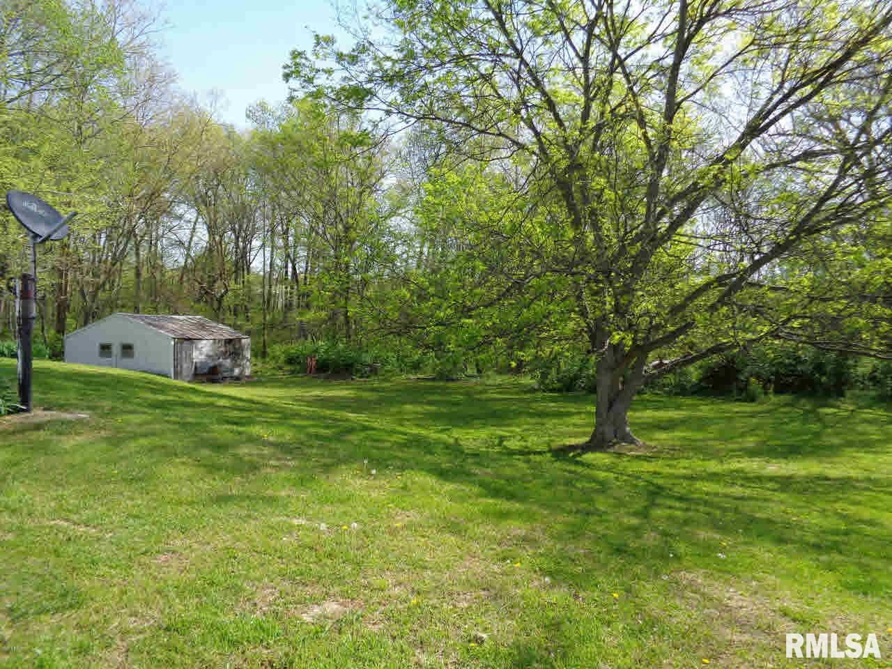 420 1055 East Raleigh, IL 62977 - Photo 10 of 36 Gallery Image 10