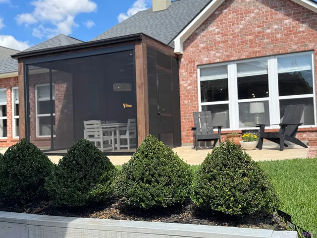 $499,900 | 21065 Waterfront E Drive, Maurepas, LA 70449