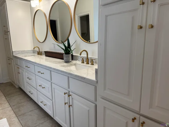 $499,900 | 21065 Waterfront E Drive, Maurepas, LA 70449