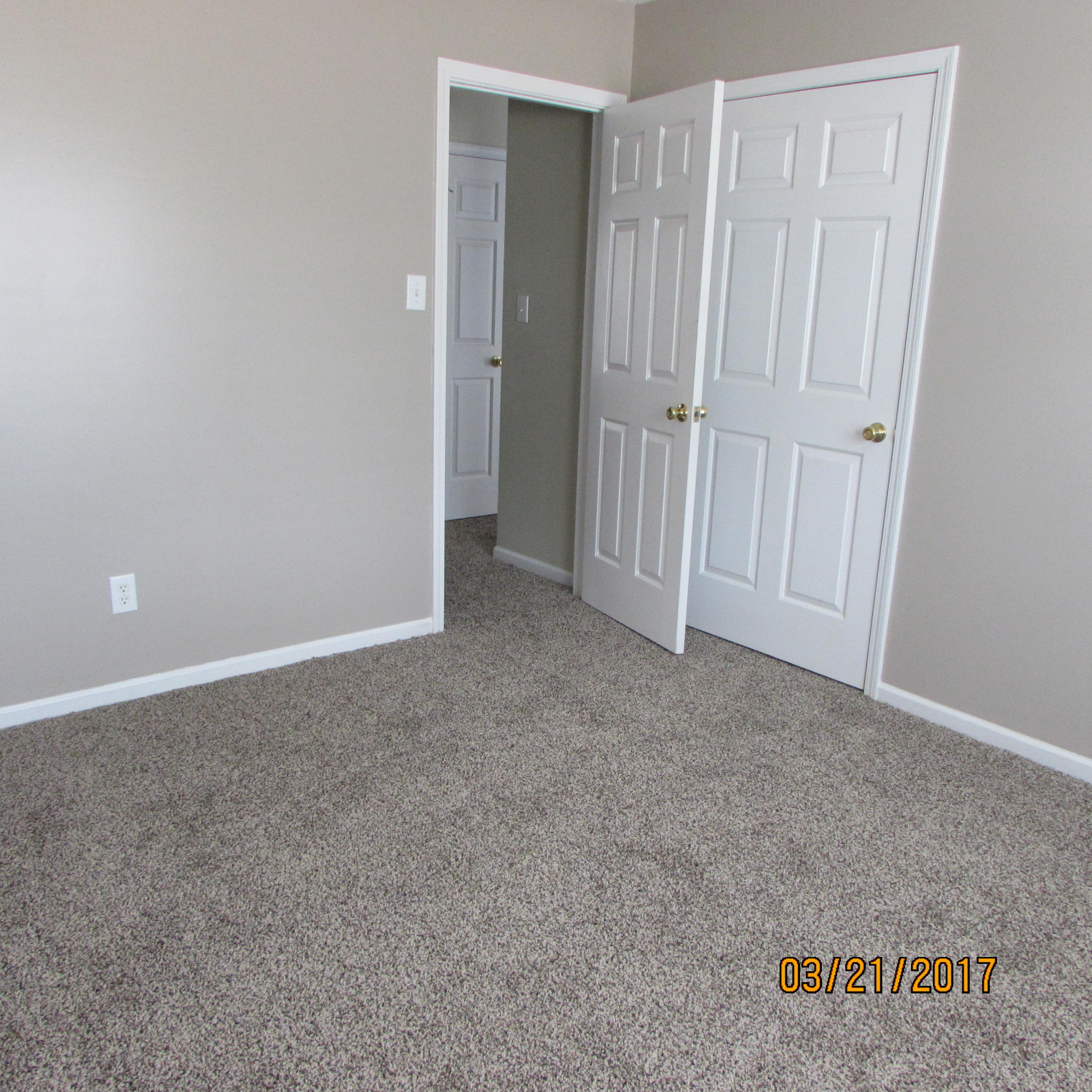 129 Crown Court Rockingham, NC 28379 - Photo 5 of 30 IMG_5058