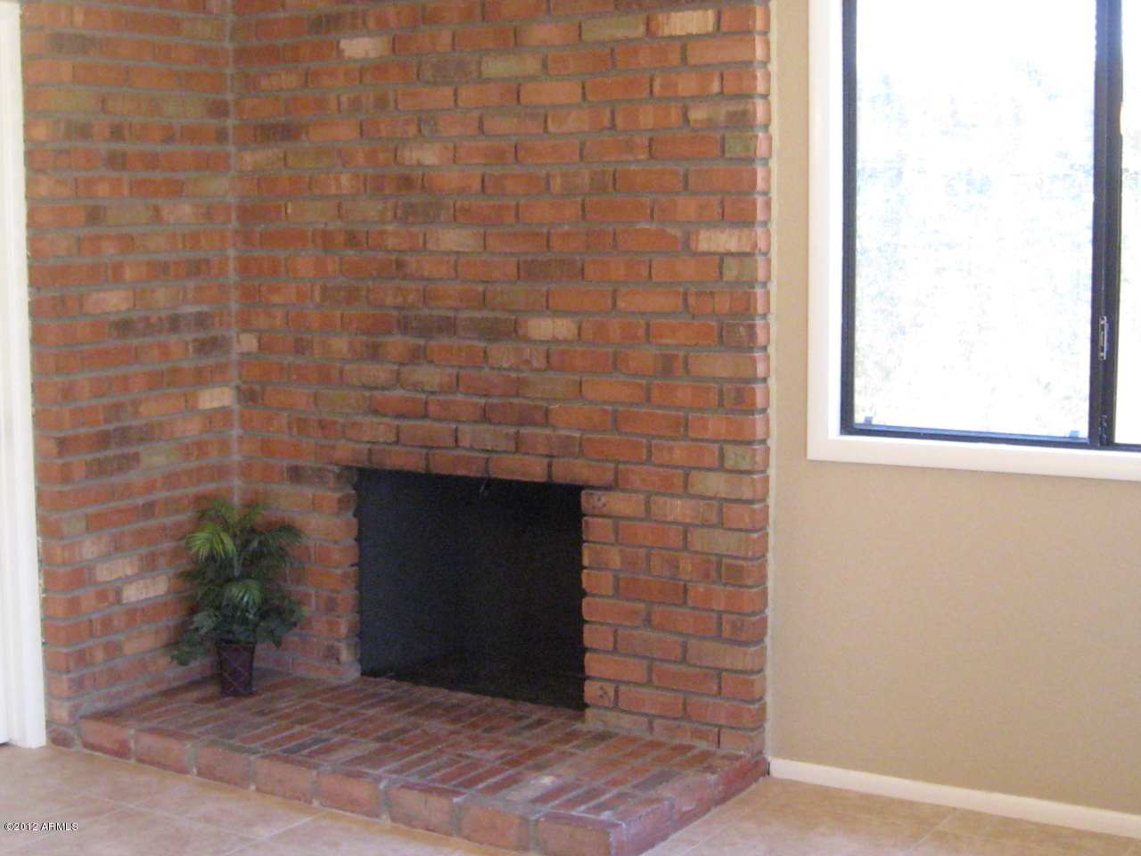 3956 West Hearn Road Phoenix, AZ 85053 - Photo 4 of 8 Fireplace