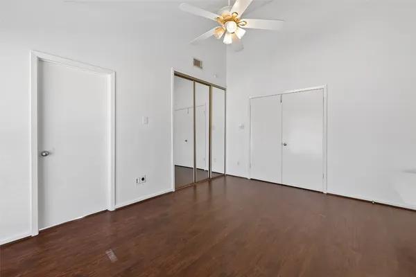 $2,150 | 2307 Brook View Lane, Sugar Land, TX 77479