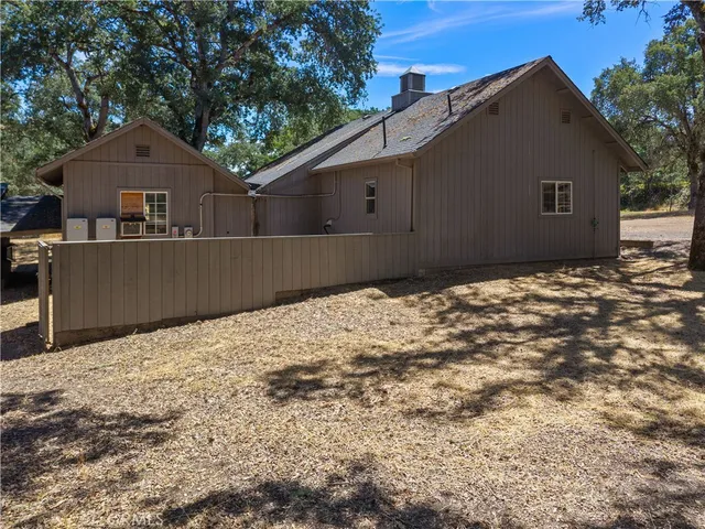 $781,999 | 608 Dixon Drive, Lakeport, CA 95453