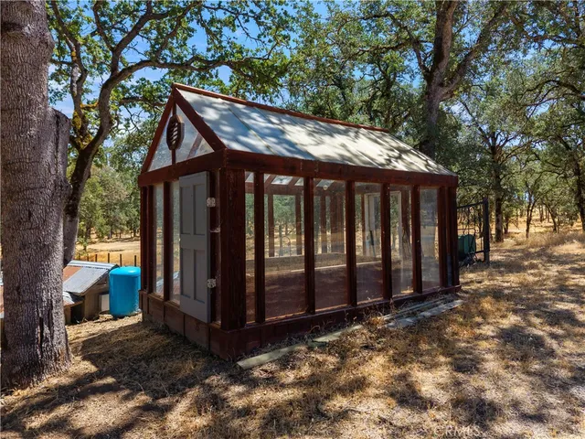 $781,999 | 608 Dixon Drive, Lakeport, CA 95453