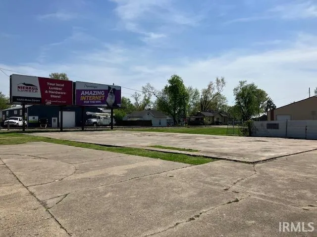 $129,900 | 1021 Hart Street, Vincennes, IN 47591