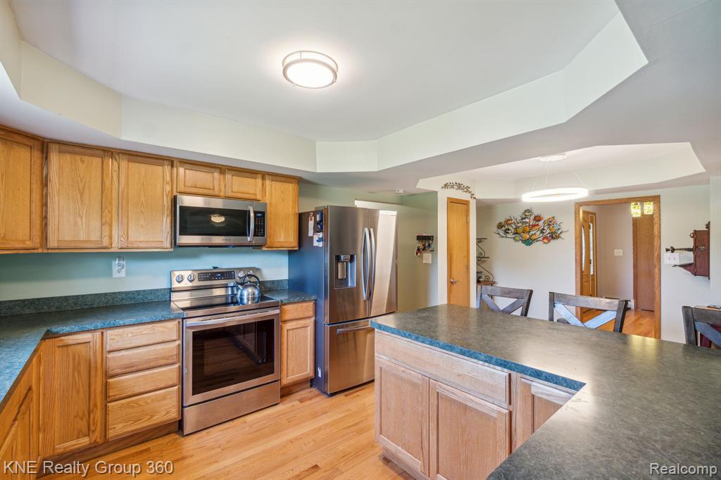 7861 Pingree Road Pinckney, MI 48169 - Photo 12 of 37