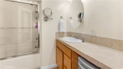 $1,335,000 | 1232 East Elmwood Avenue, Burbank, CA 91501