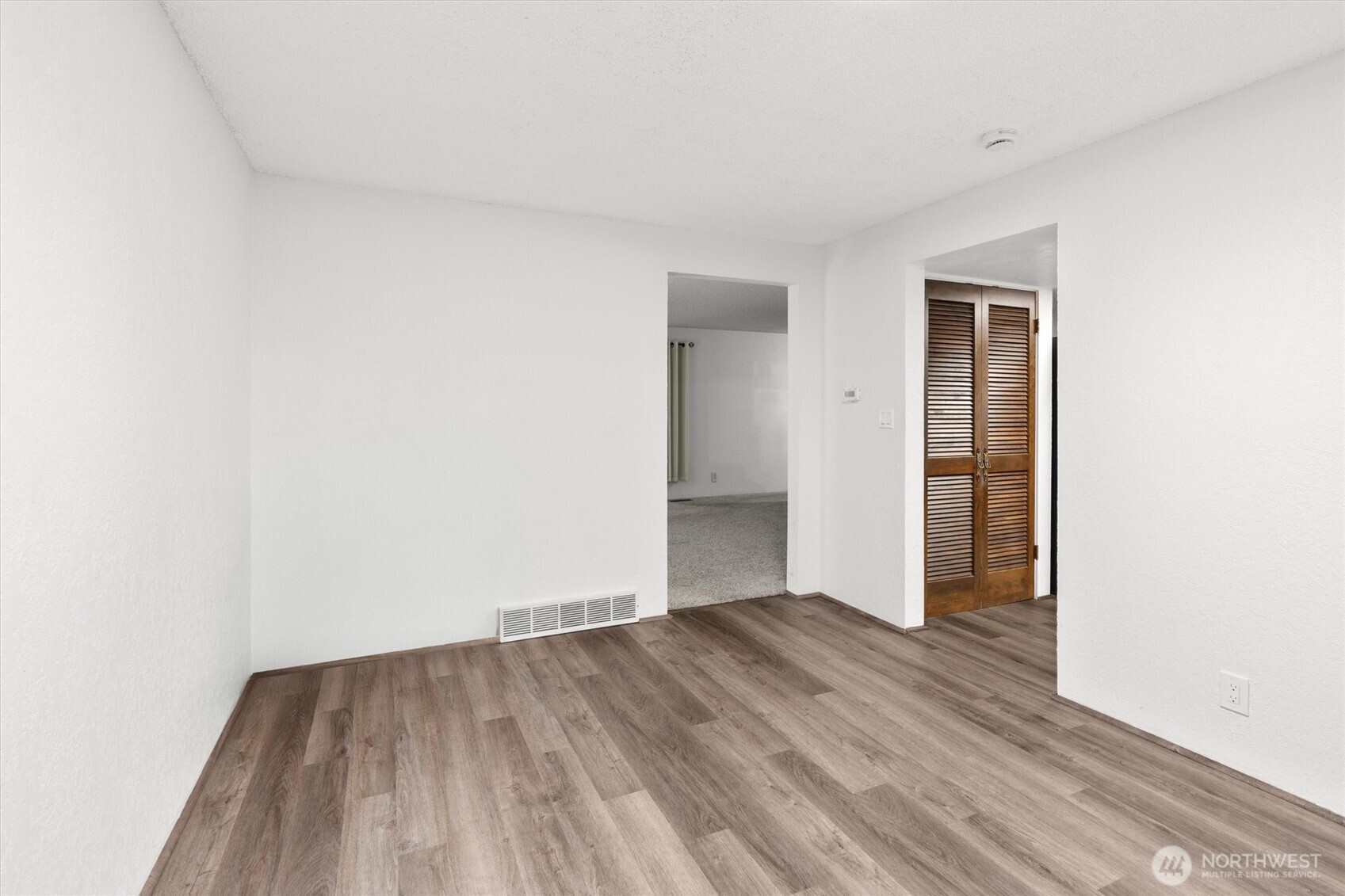 202 168th Street Southeast Bothell, WA 98012 - Photo 15 of 38