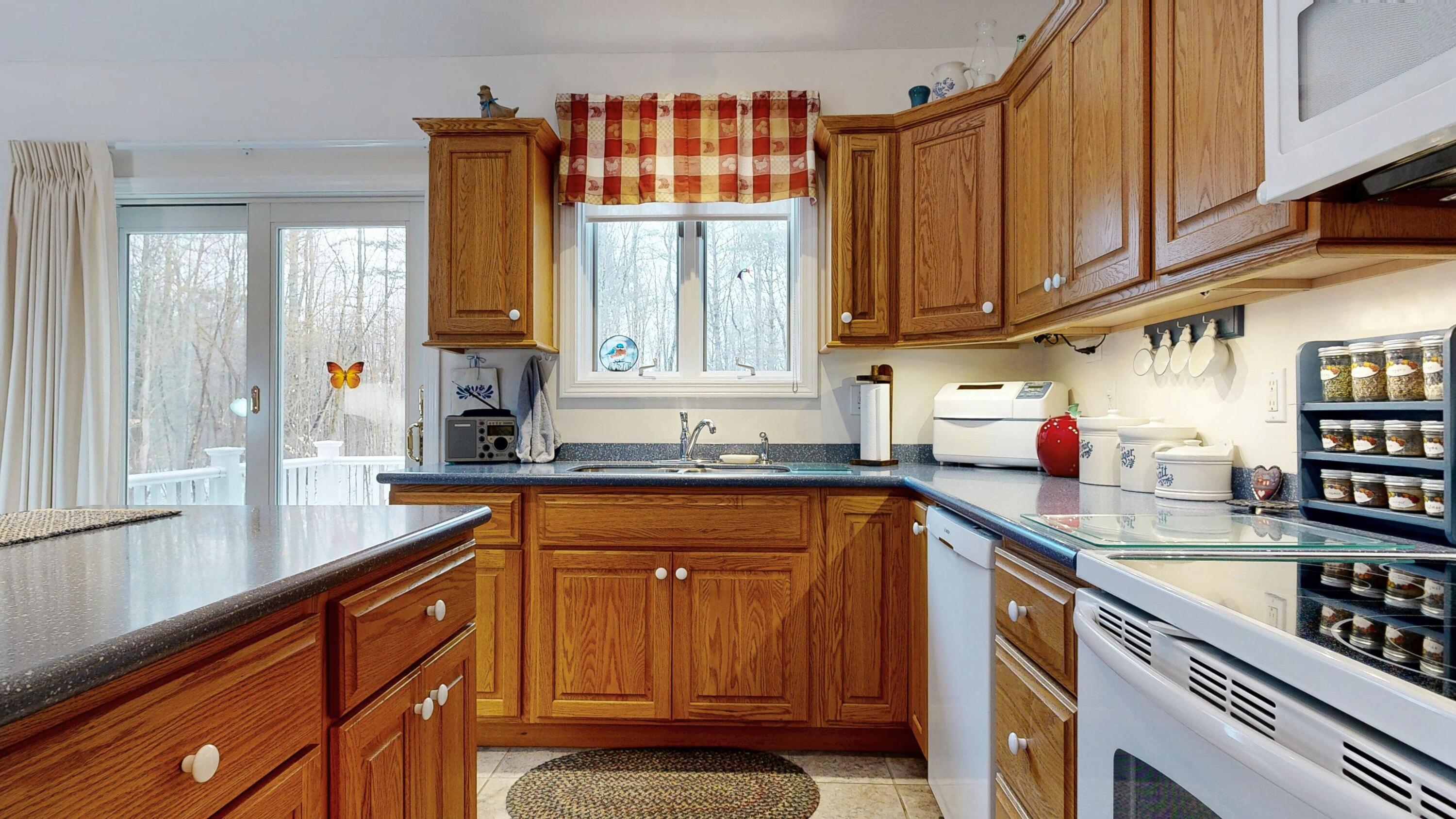 50 Underhill Drive Gorham, ME 04038 - Photo 19 of 85 50-Underhill-Drive-Gorham-PHOTOS-ONLY-03