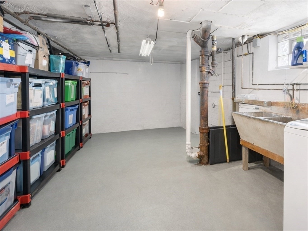 52 Ivan Street Lexington, MA 02420 - Photo 18 of 24