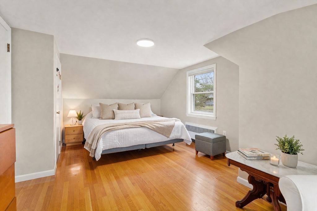 52 Ivan Street Lexington, MA 02420 - Photo 2 of 24