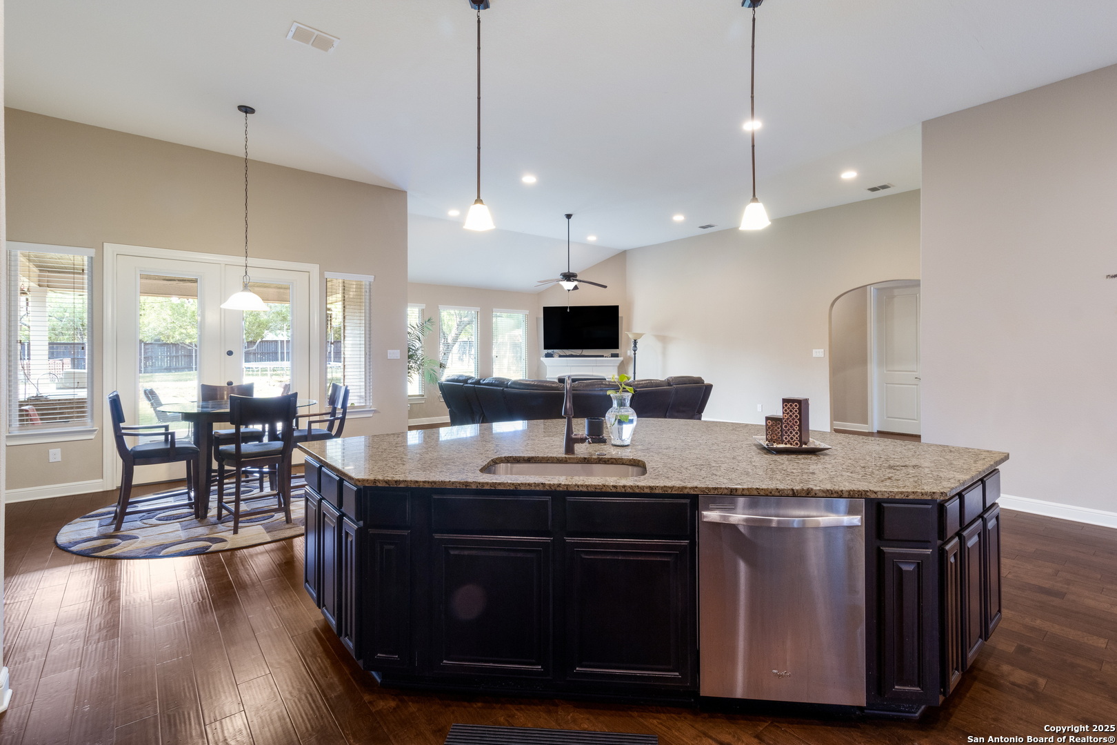 364 Stone Trail Castroville, TX 78009 - Photo 2 of 31